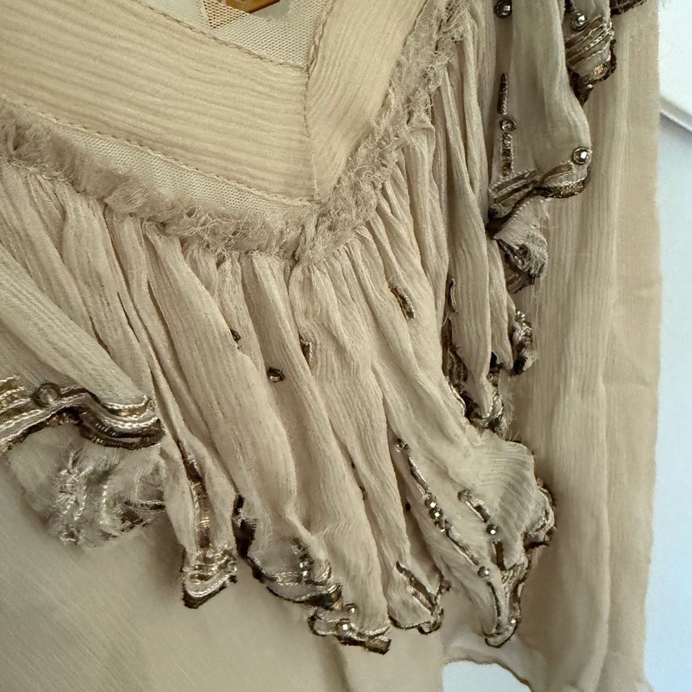 AR Women's Cream Ruffled Top - Picture 3 of 4